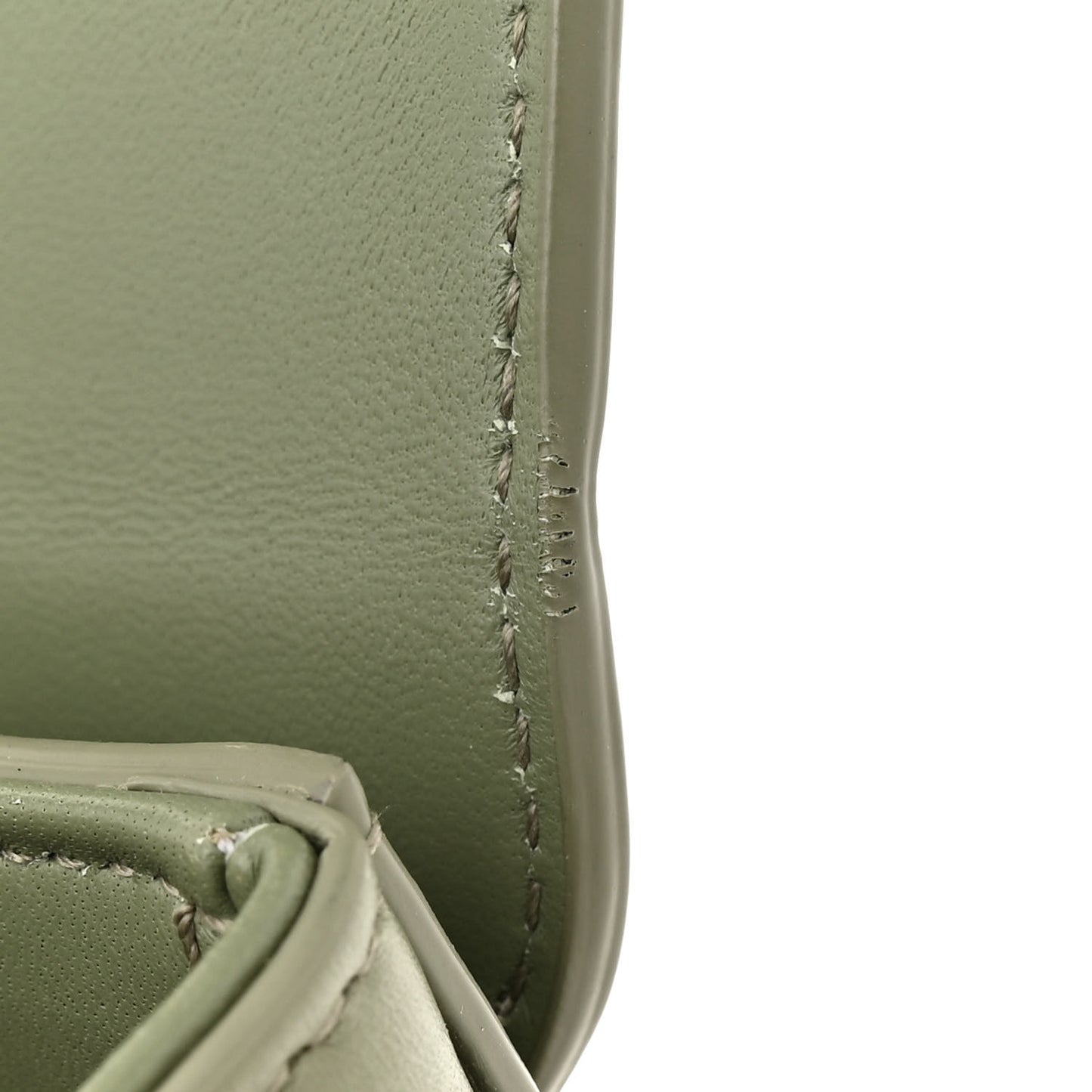 Box Calfskin 30 Montaigne Box Bag Mint Green