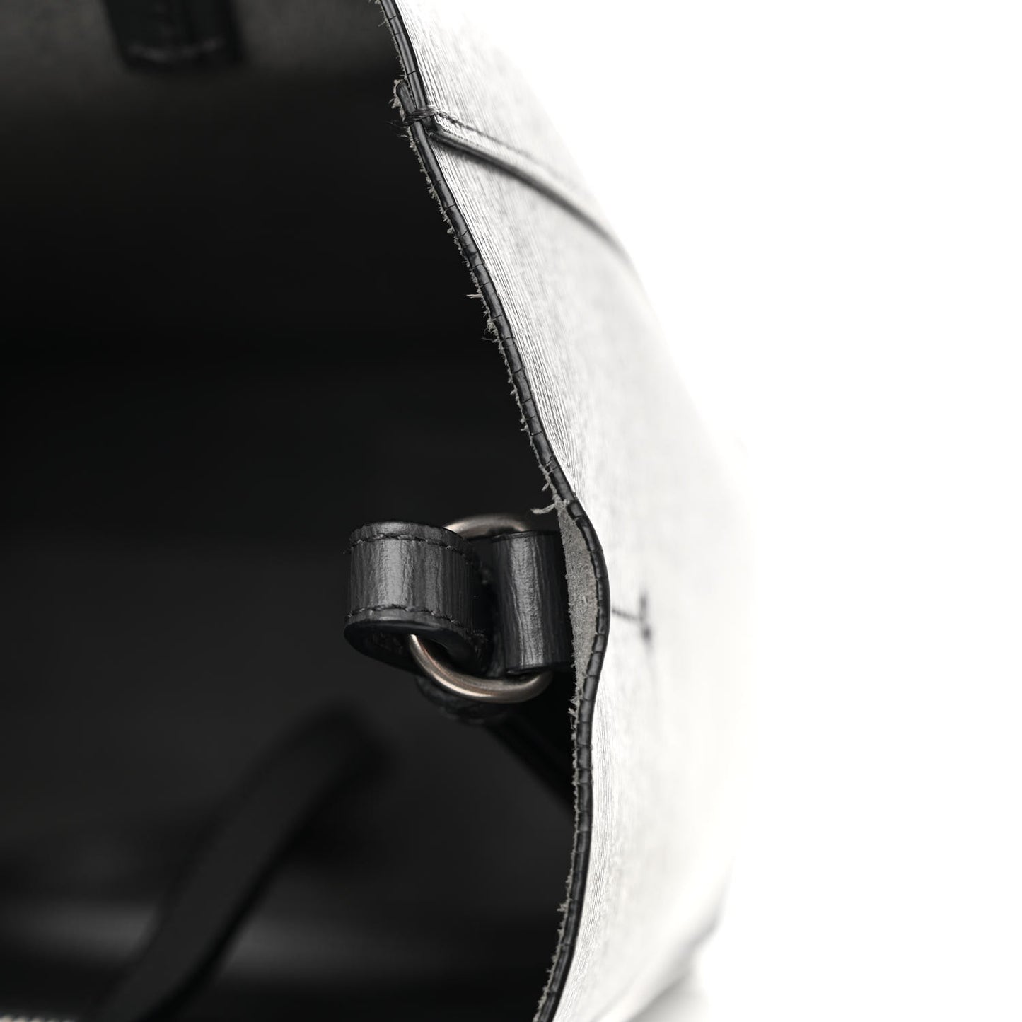 Grained Calfskin Small Vertical Cabas Black