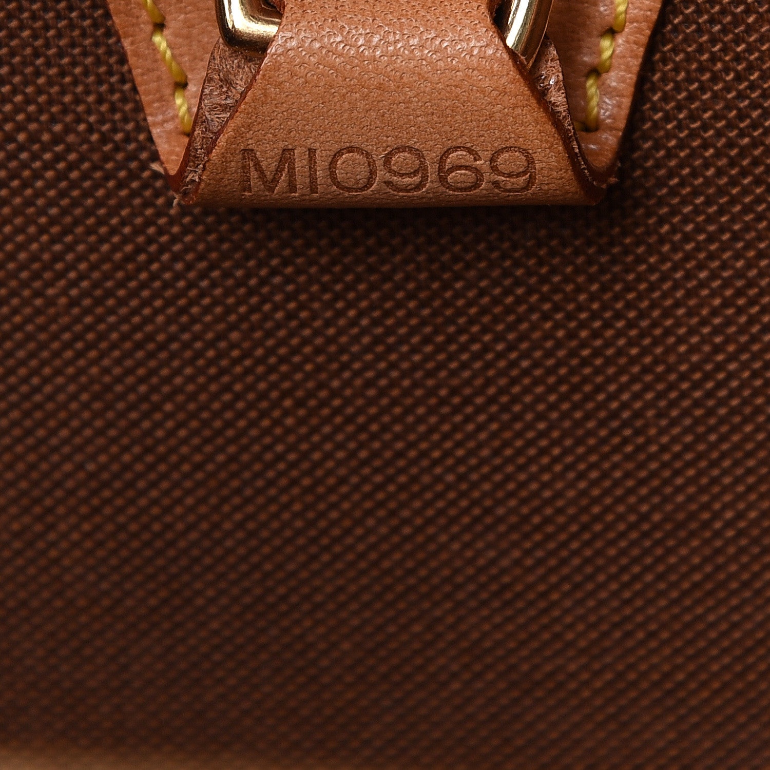 Louis Vuitton Monogram Ellipse MM 6 of 13