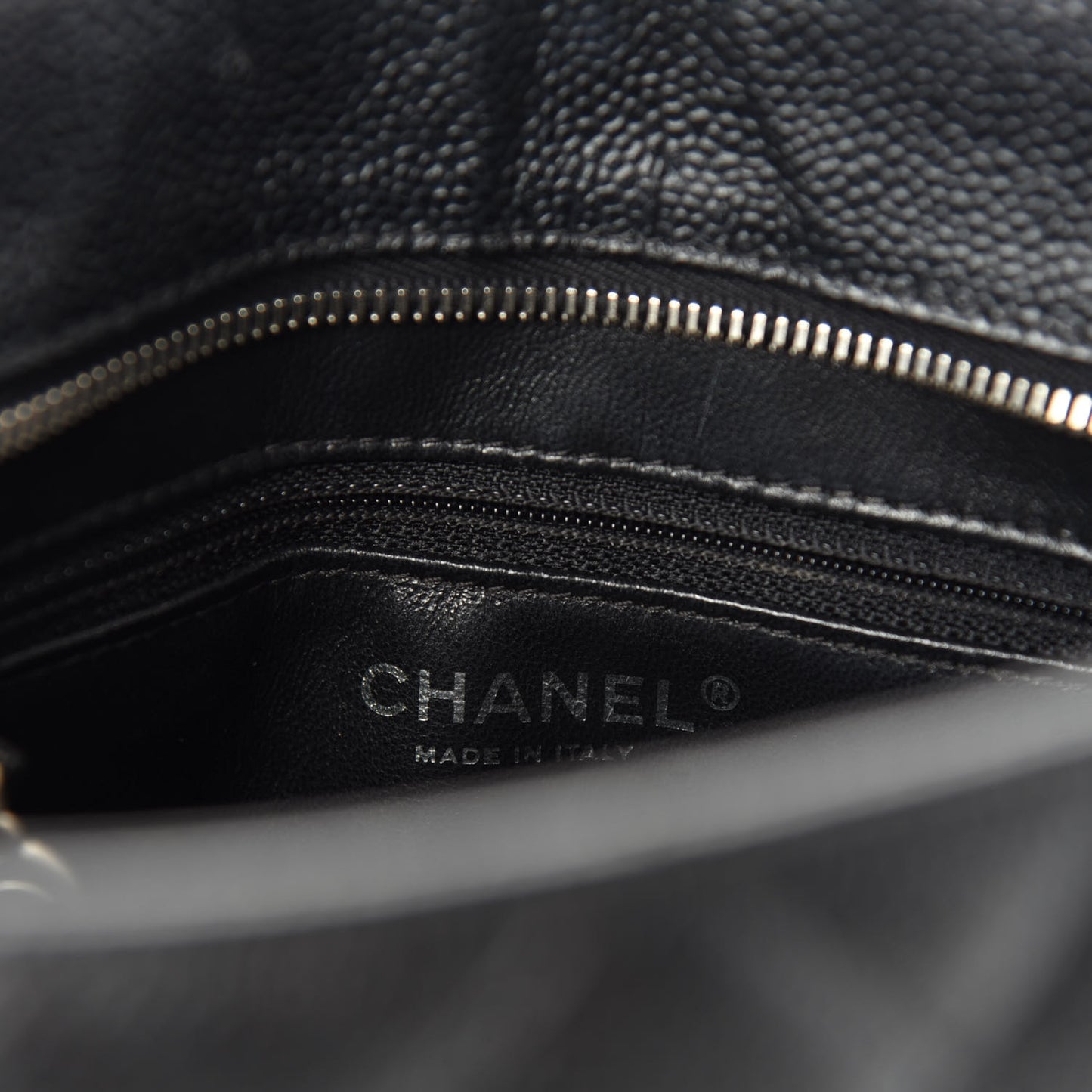 Caviar Quilted Medallion Tote Black