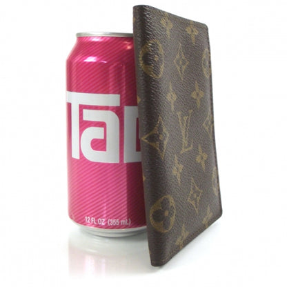 Louis Vuitton Monogram Passport Cover 3 of 5