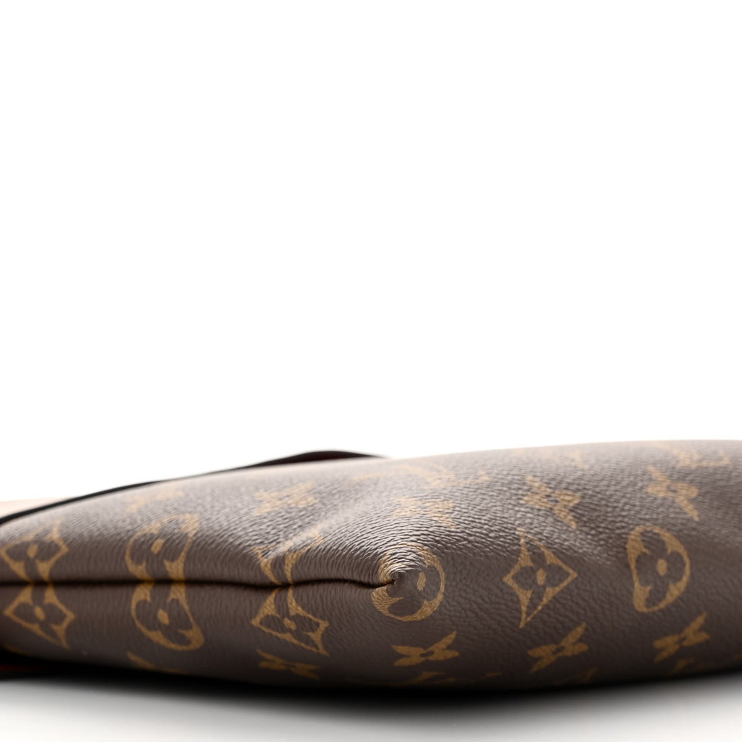 Monogram Tuileries Pochette Caramel