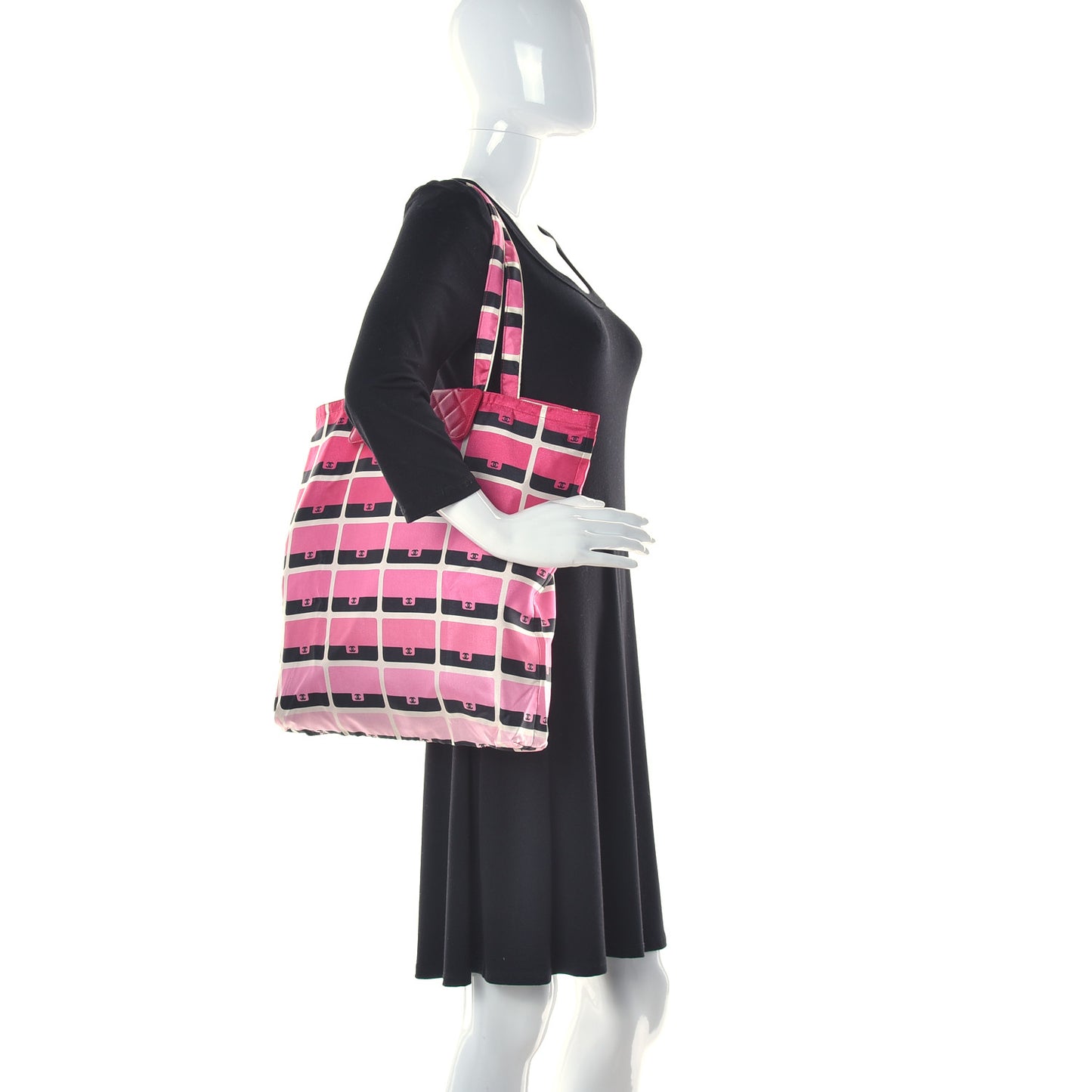 Caviar Fabric Quilted Foldable Tote With Chain Pink Multicolor