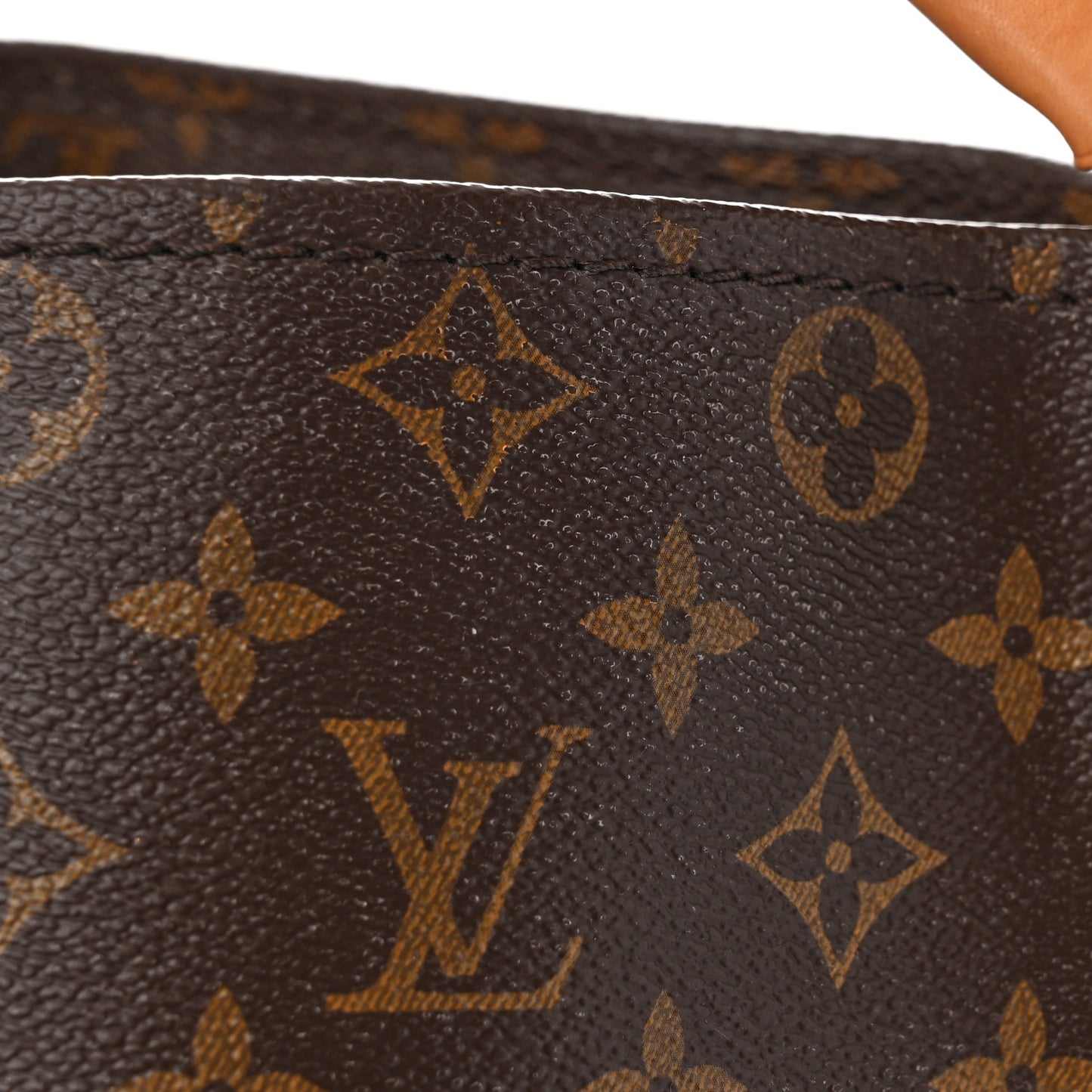 Monogram Artsy MM