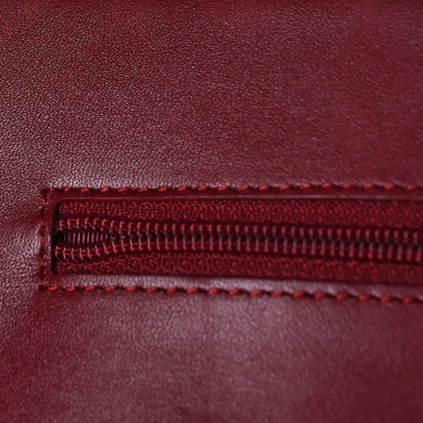 Patent Quilted Wallet On Chain WOC Red