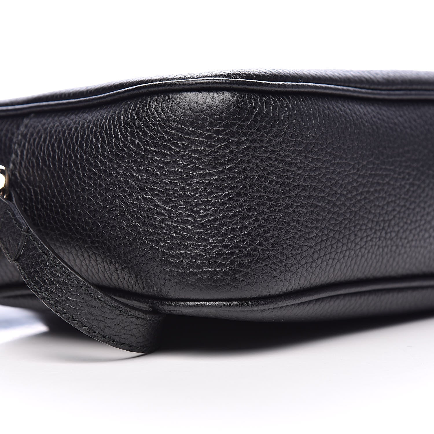 Gucci Pebbled Calfskin Small Soho Disco Bag Black 8 of 10