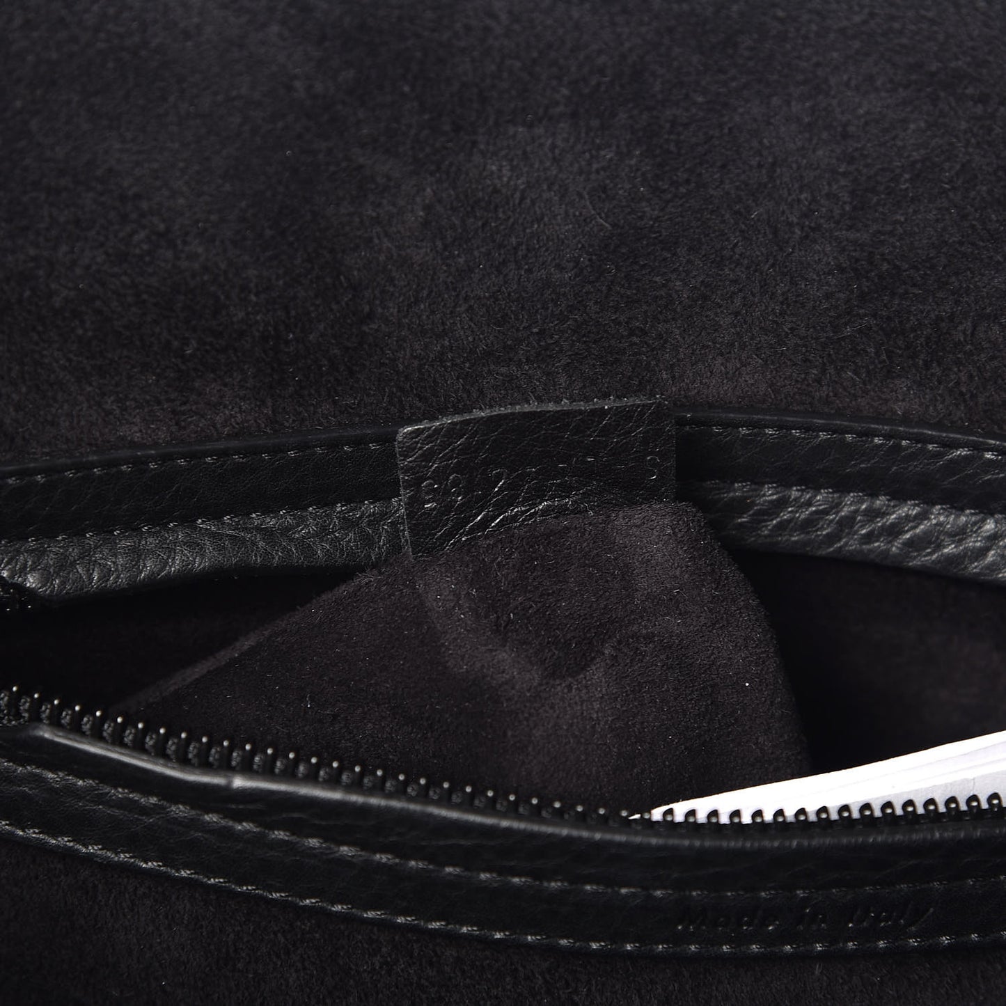 Supple Calfskin Medium Phantom Luggage Black