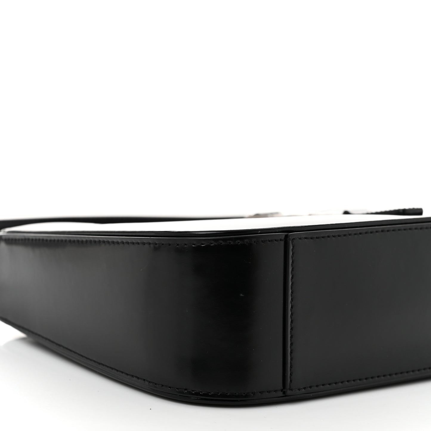 Smooth Calfskin Le 5 A 7 Hobo Black