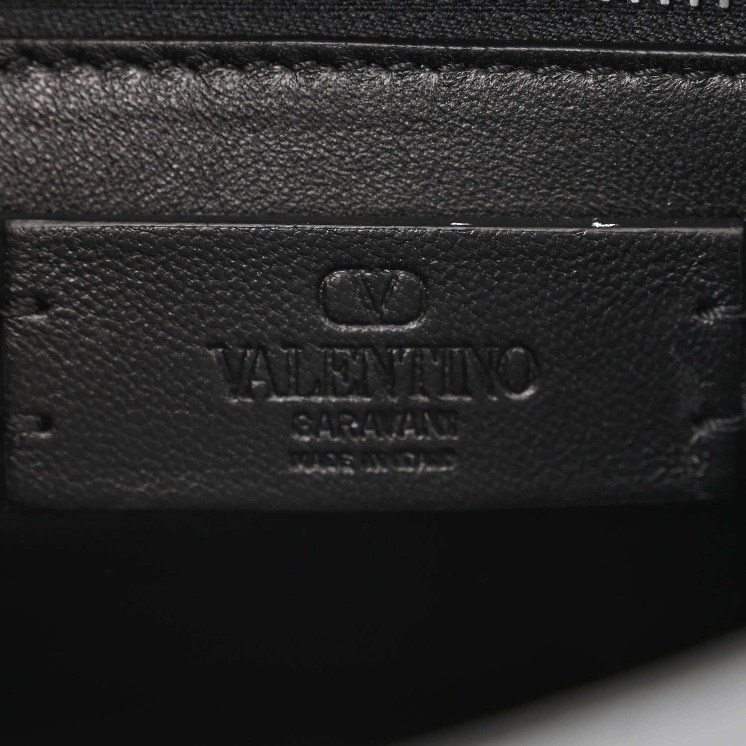 Valentino Garavani Grainy Calfskin Monochrome Bag Black 6 of 9