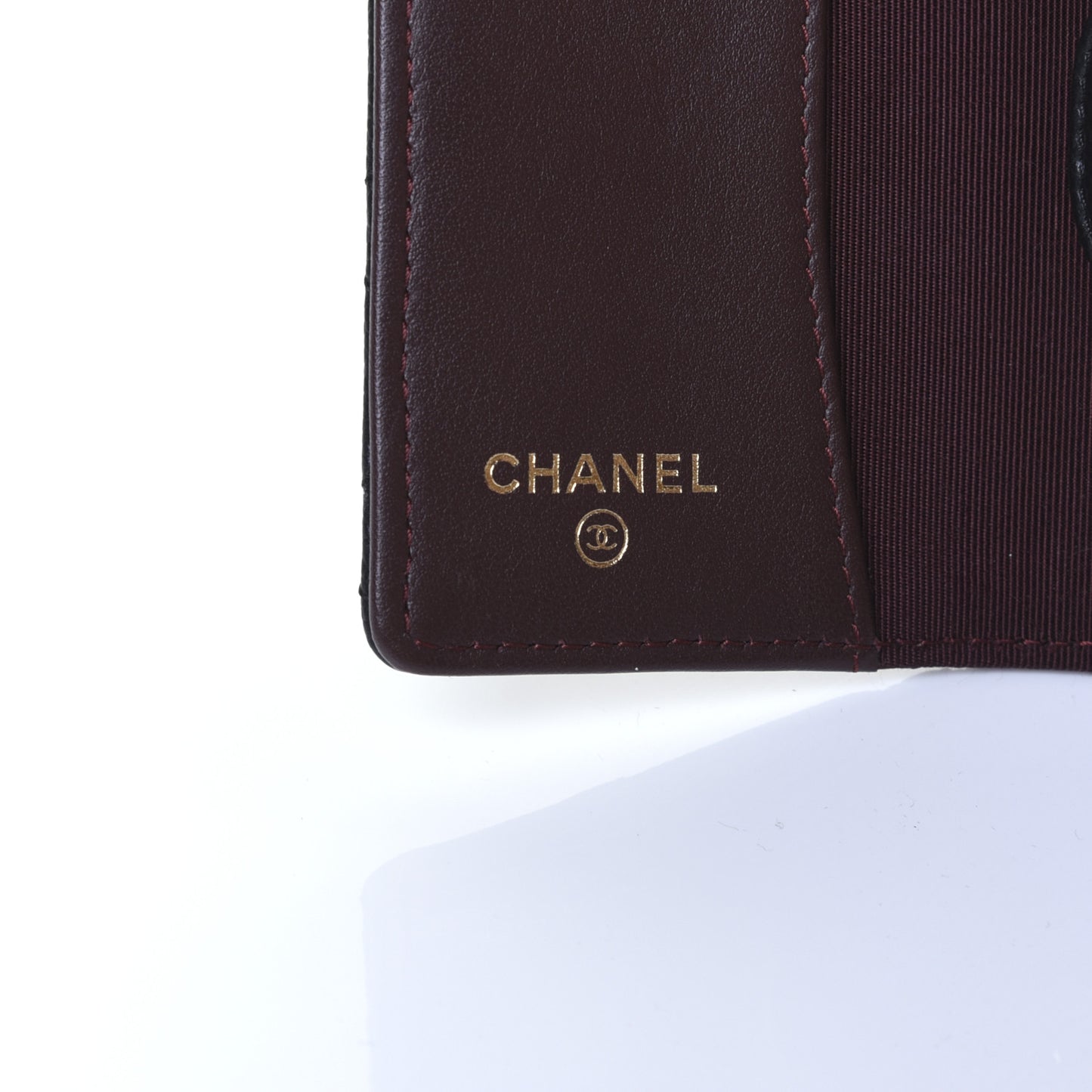 Caviar Quilted Classic 4 Key Holder Wallet Black