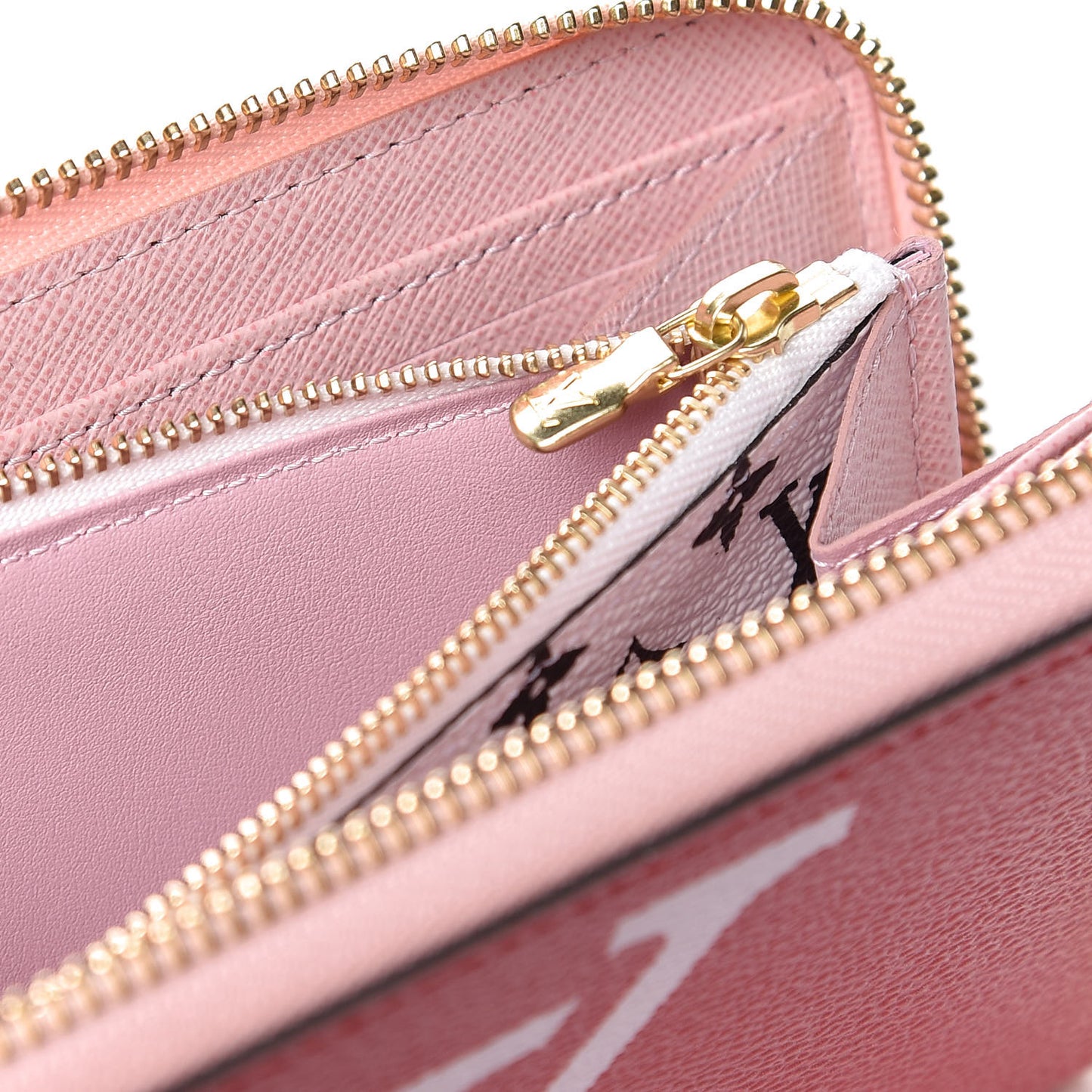 Monogram Giant Zippy Wallet Rouge Rose