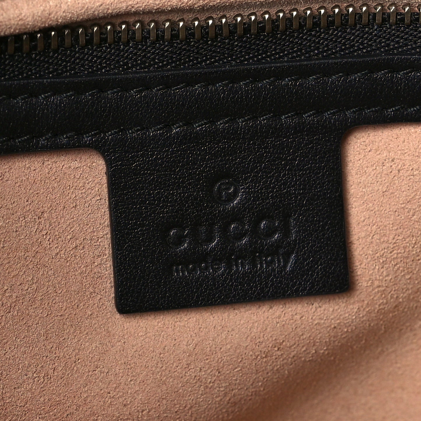 Calfskin Matelasse Small GG Marmont Shoulder Bag Black