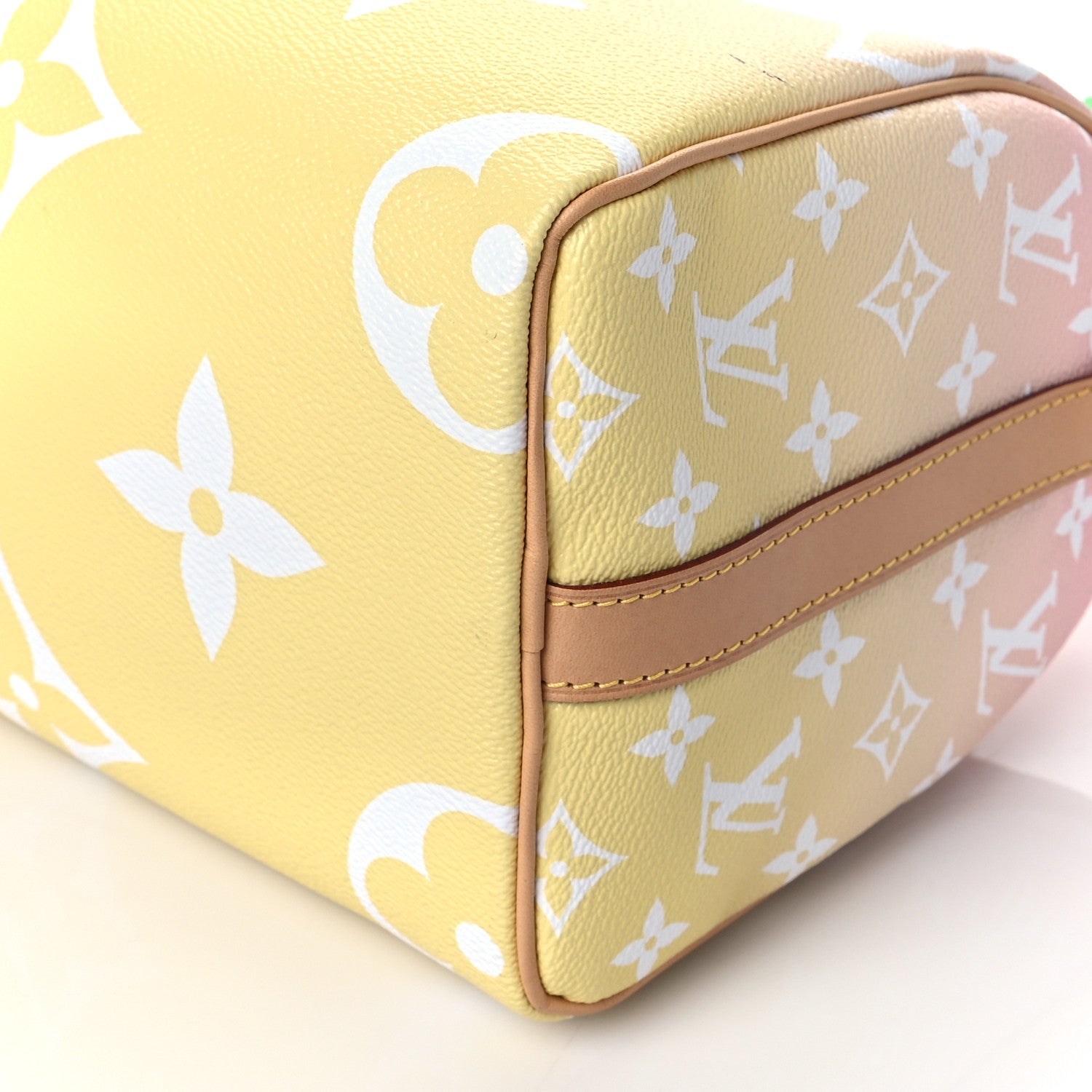 Louis Vuitton Monogram Giant By The Pool Speedy Bandouliere 25 Light Pink 11 of 11