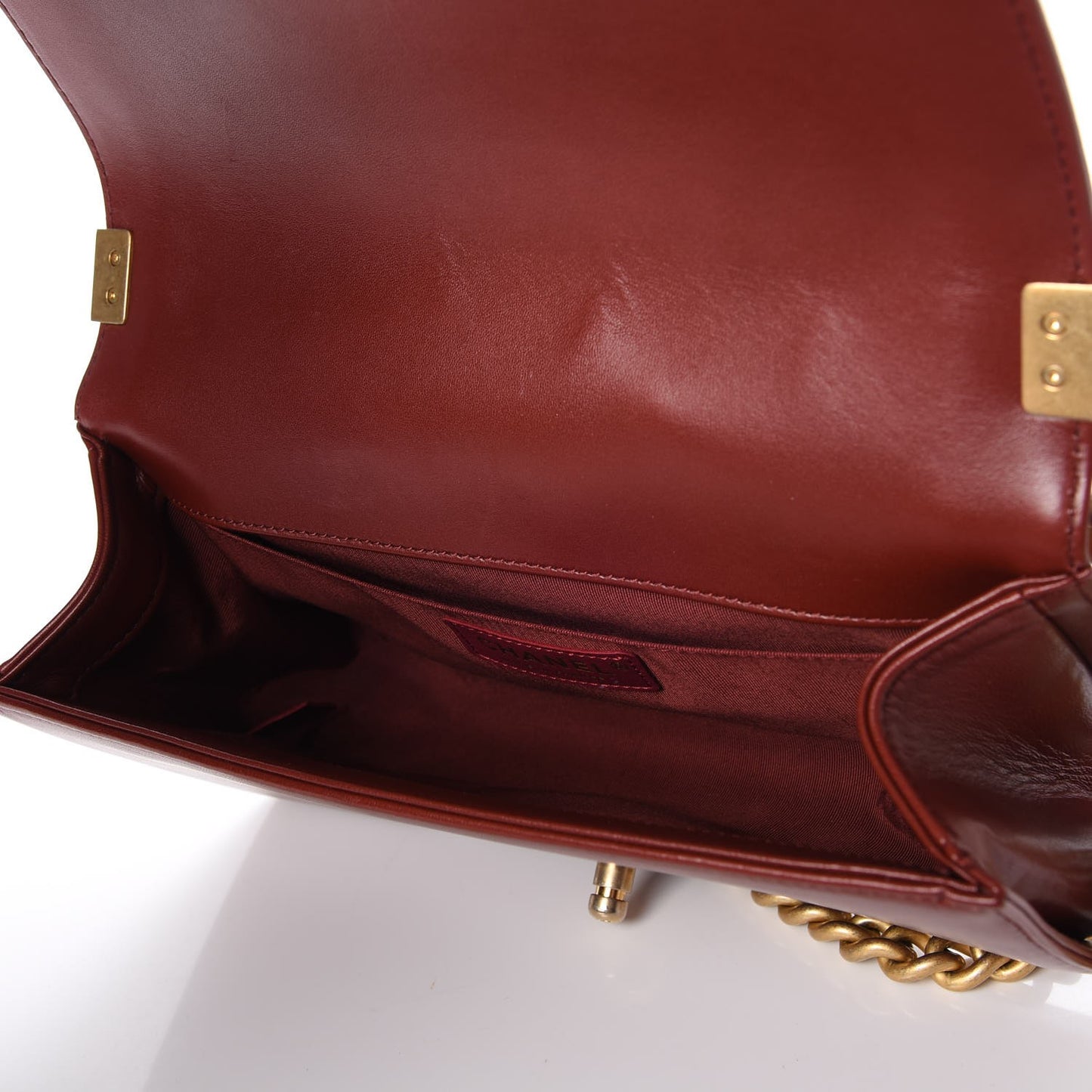 Lambskin Quilted Medium Boy Flap Burgundy