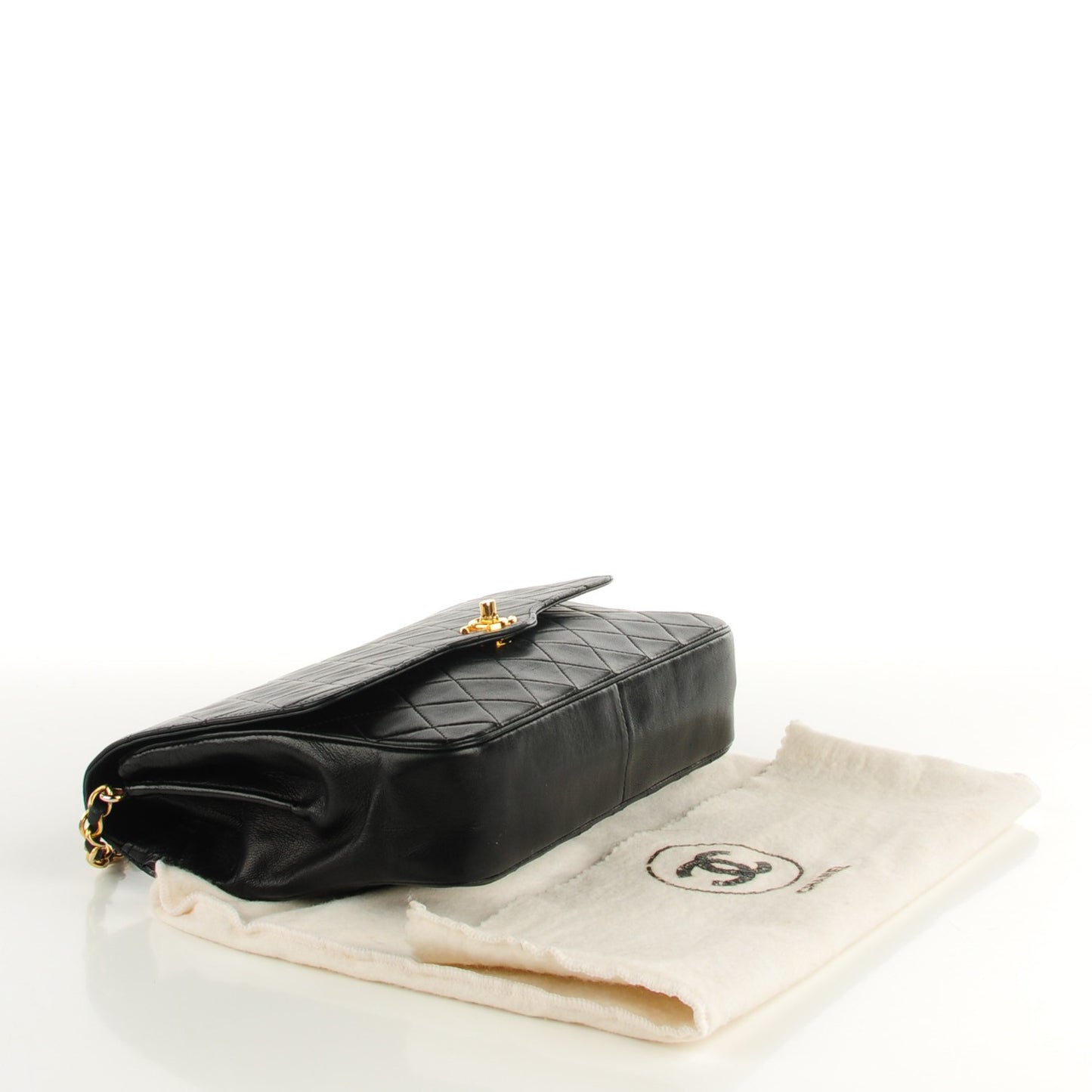 Lambskin Quilted Medium Single Flap Black