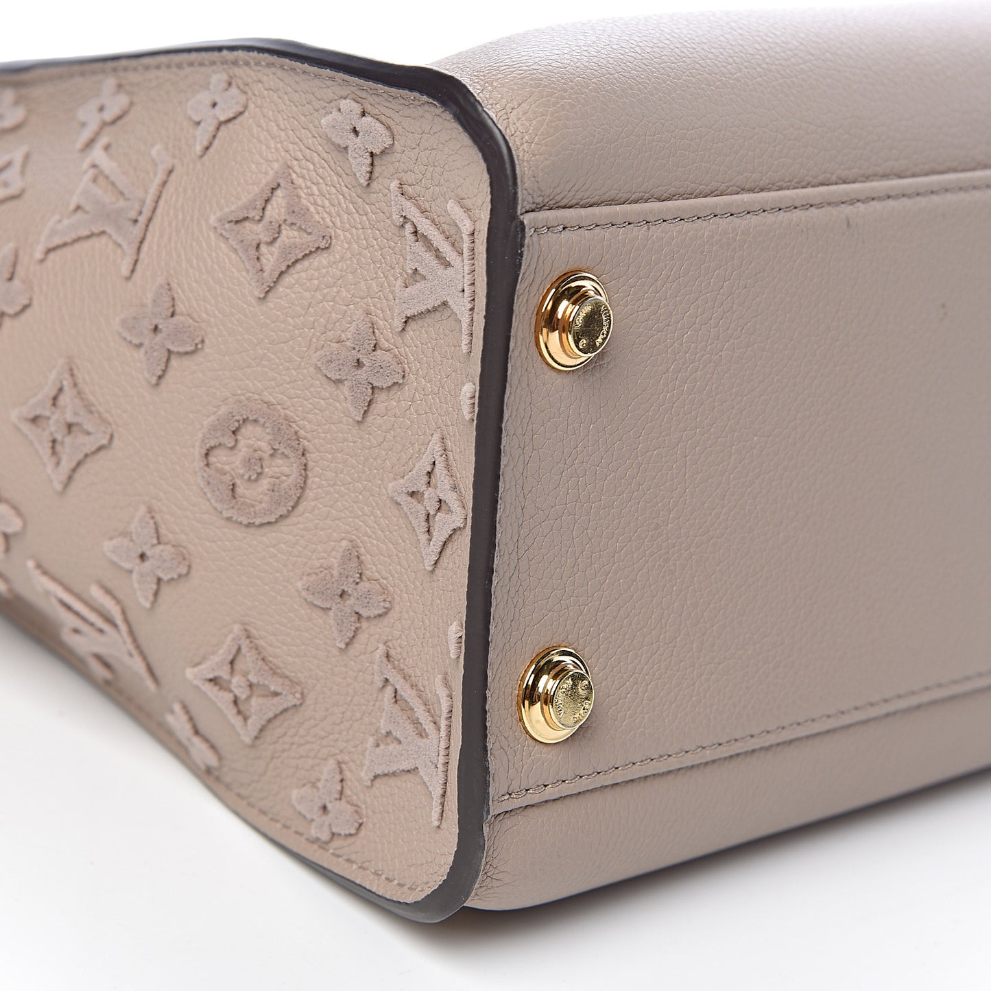 Calfskin Monogram Tufting On My Side Galet