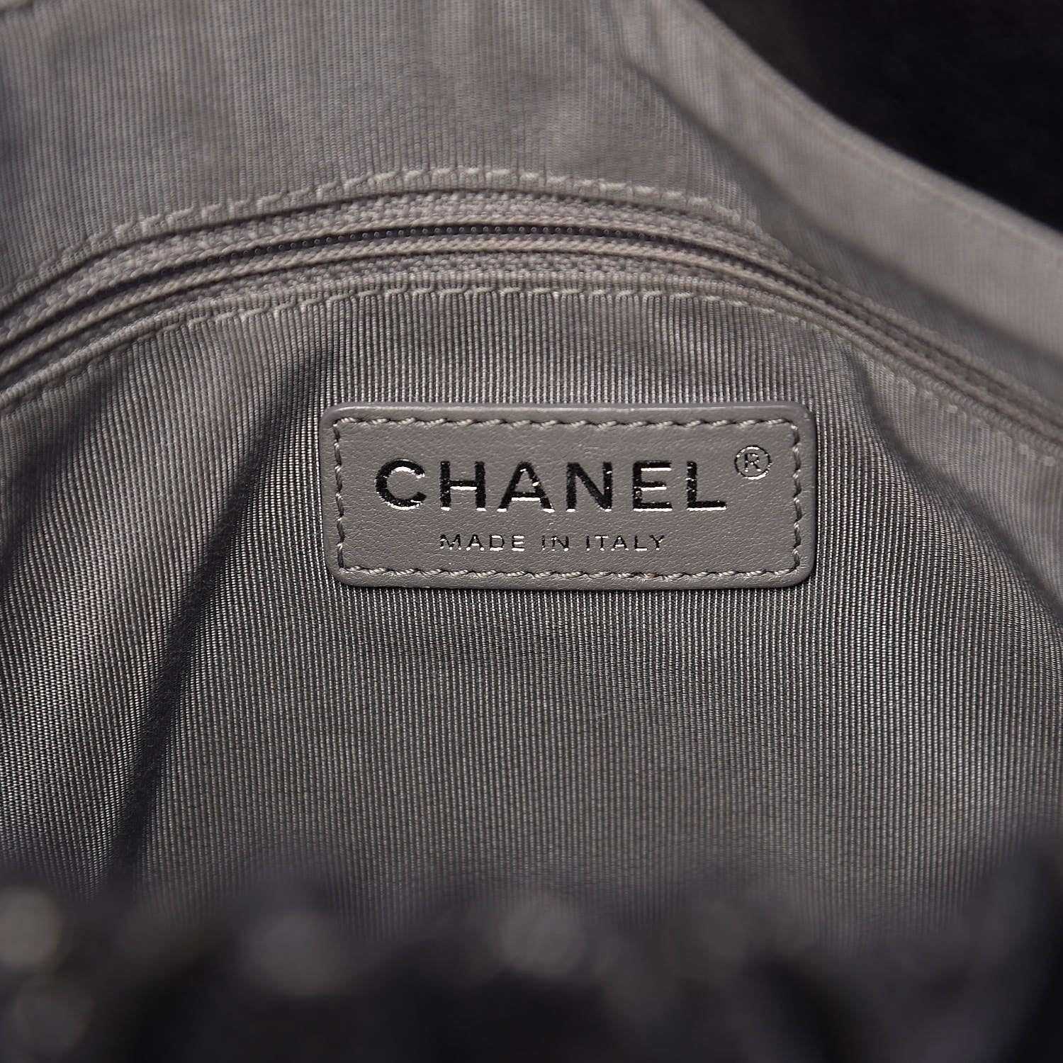 Chanel Crumpled Caviar Quilted Maxi Elastic Flap Black 6 of 14