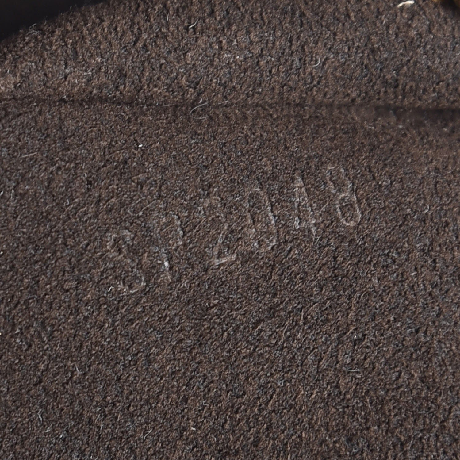 Louis Vuitton Mahina L Black 7 of 7