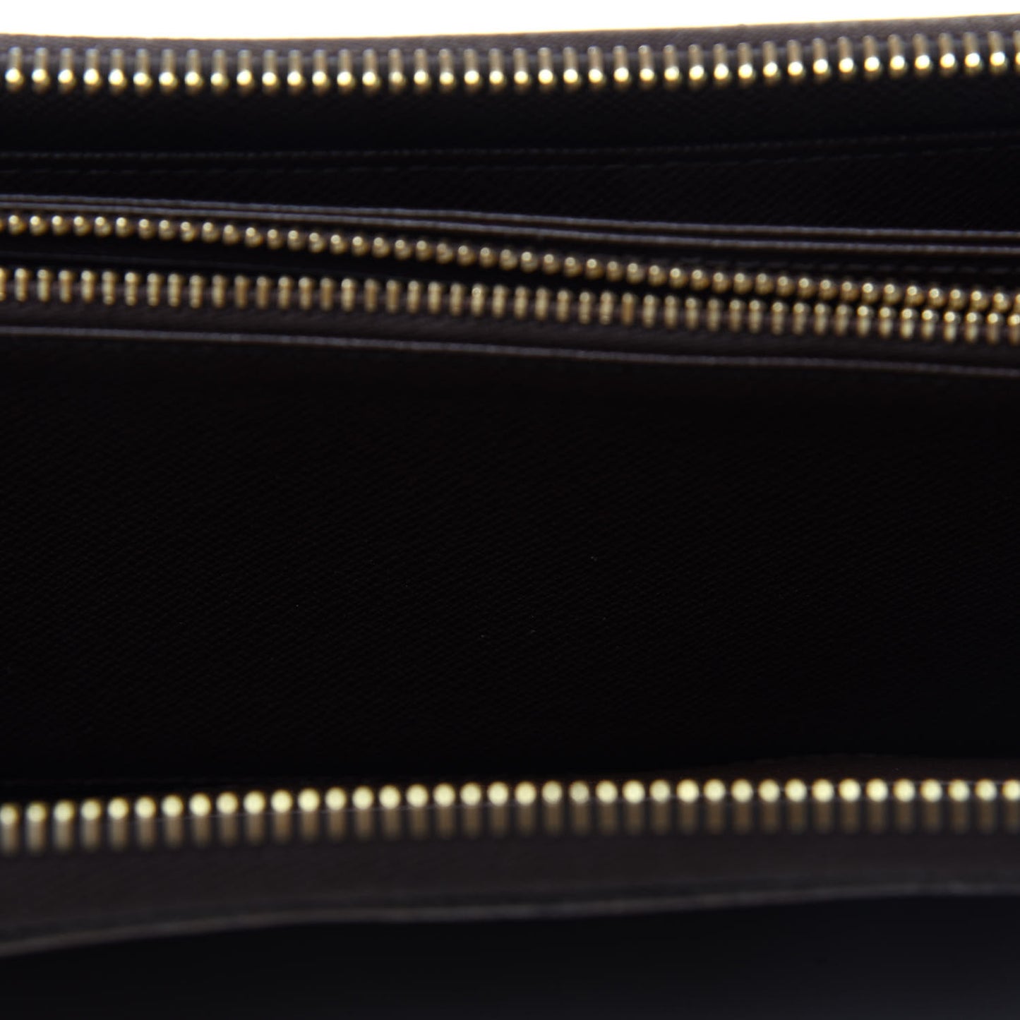 Damier Ebene Zippy Wallet