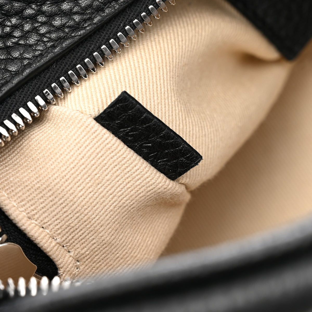 Grained Calfskin Le Petit Turismo Black