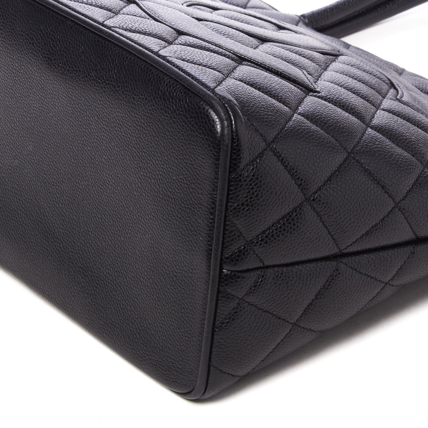 Caviar Quilted Medallion Tote Black
