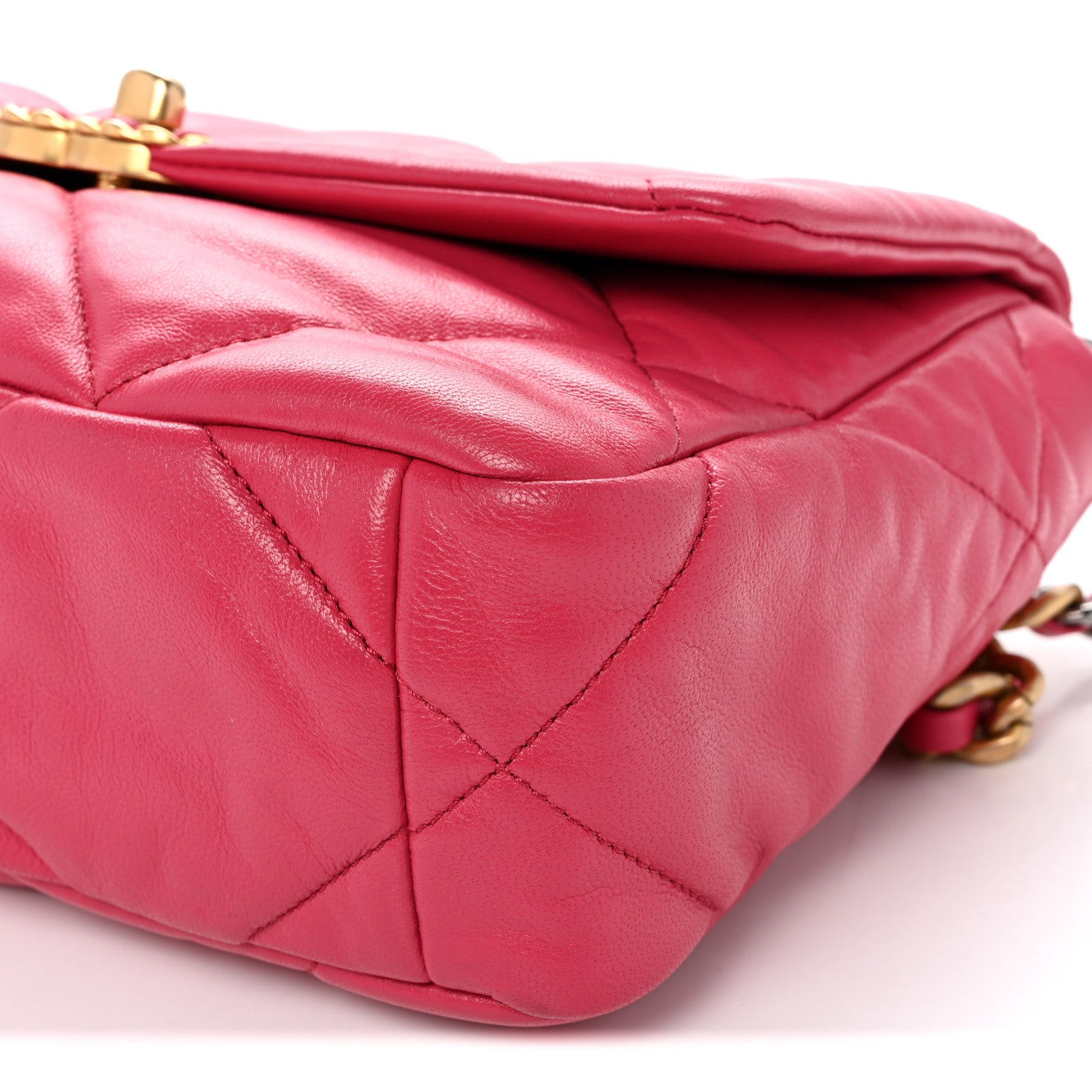 Chanel Goatskin Quilted Medium Chanel 19 Flap Pink 10 of 10