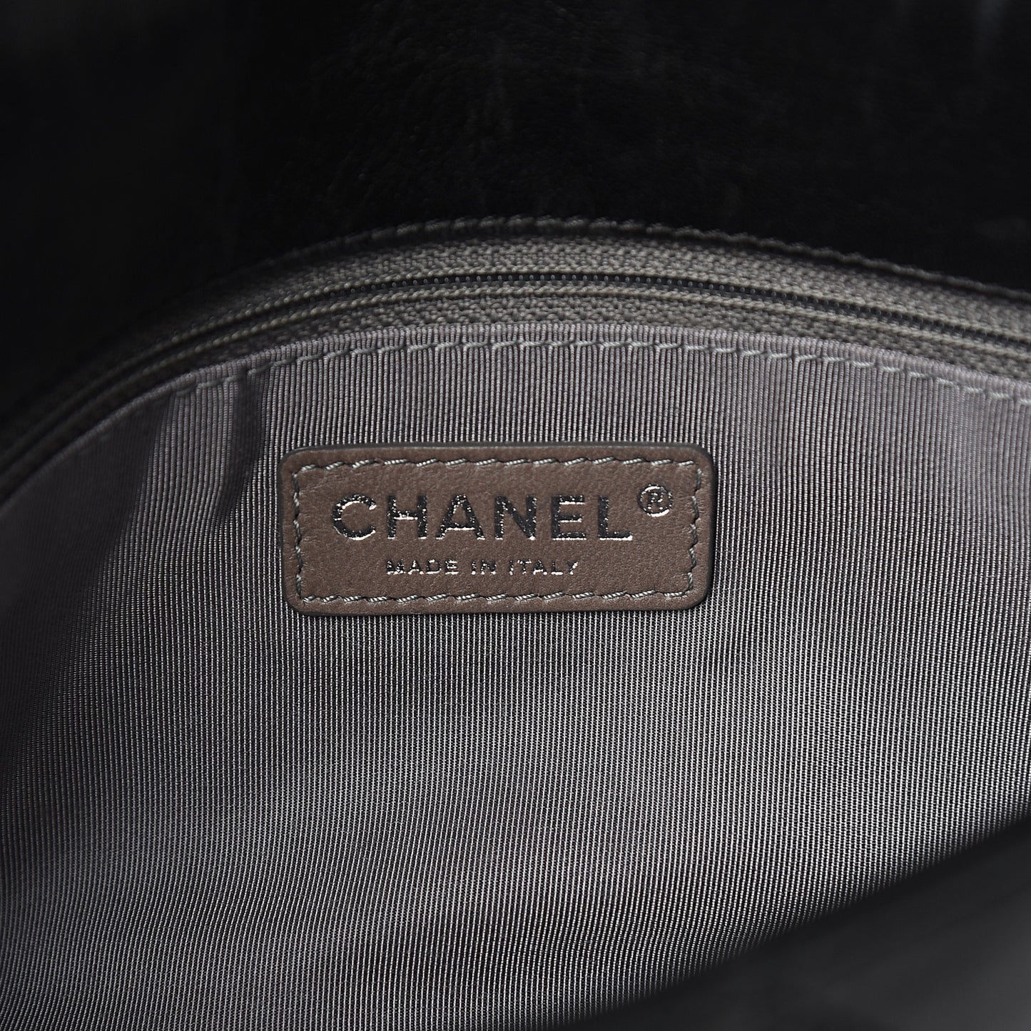 Lambskin Quilted Medium Flap Black White