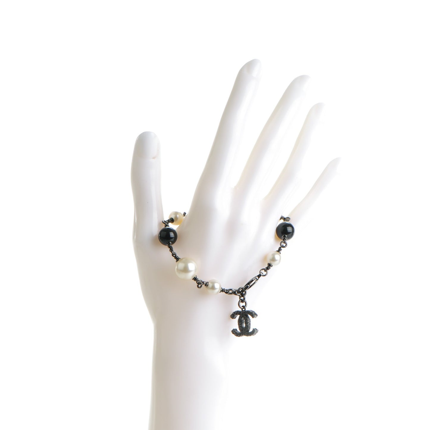 Pearl Beaded CC Bracelet Black