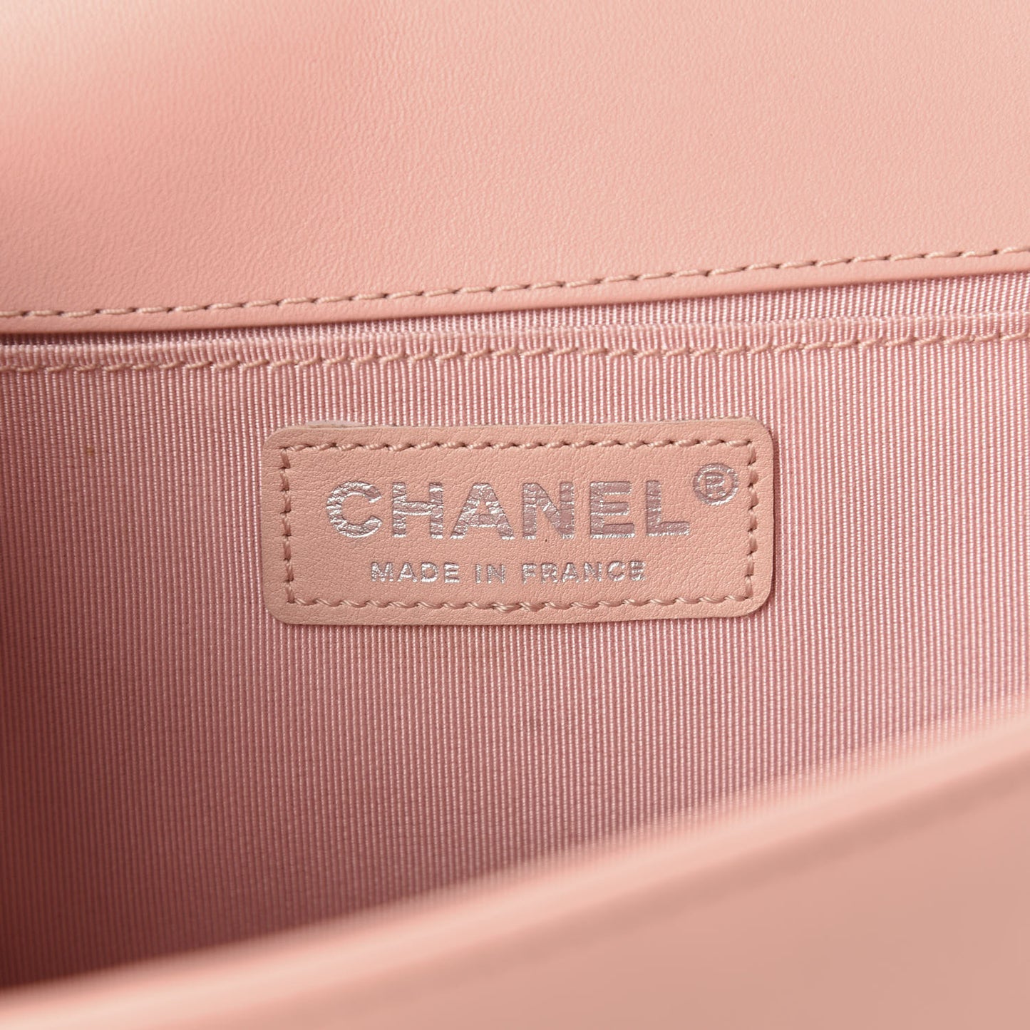 Lambskin Quilted Medium Boy Flap Light Pink