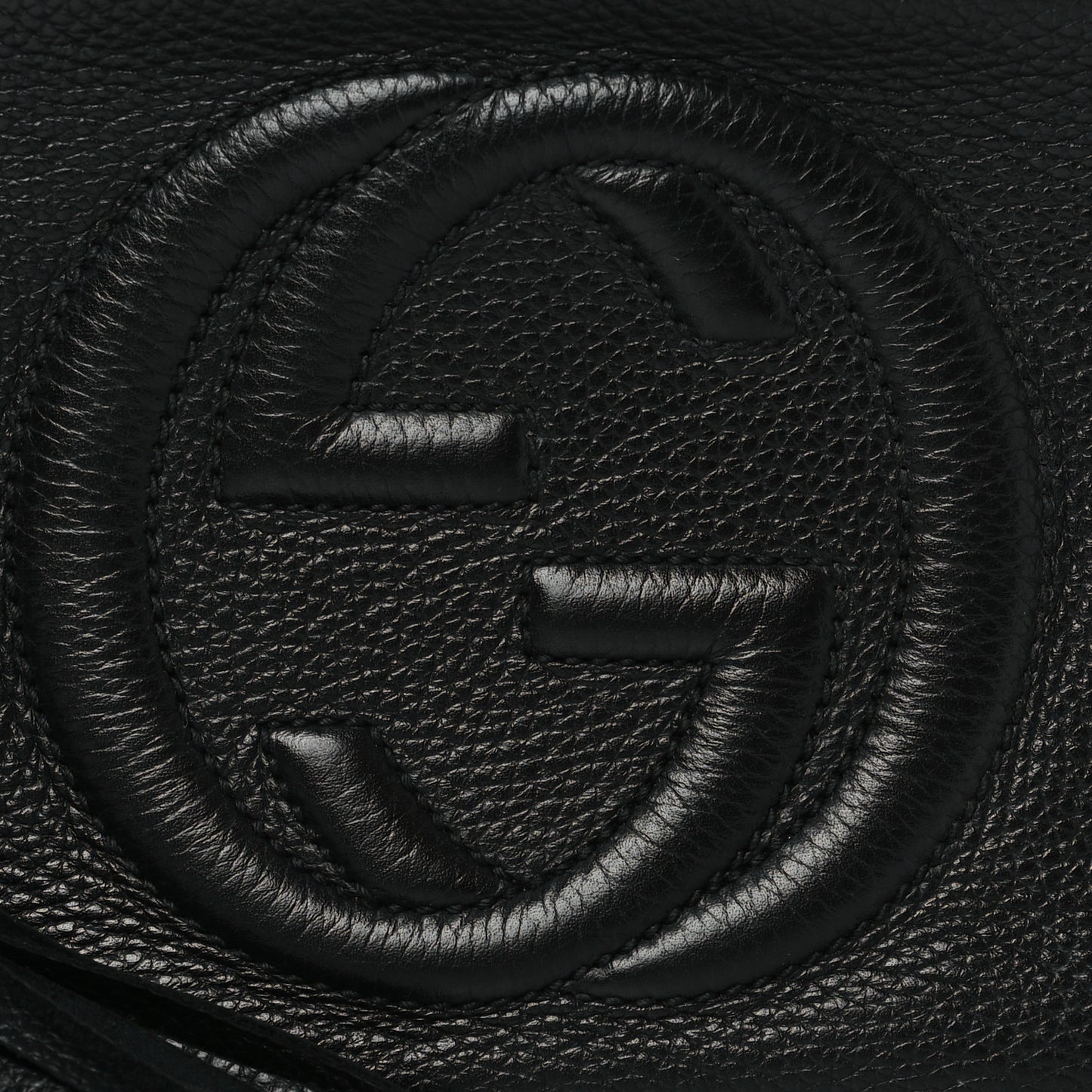 Pebbled Calfskin Small Soho Disco Bag Black