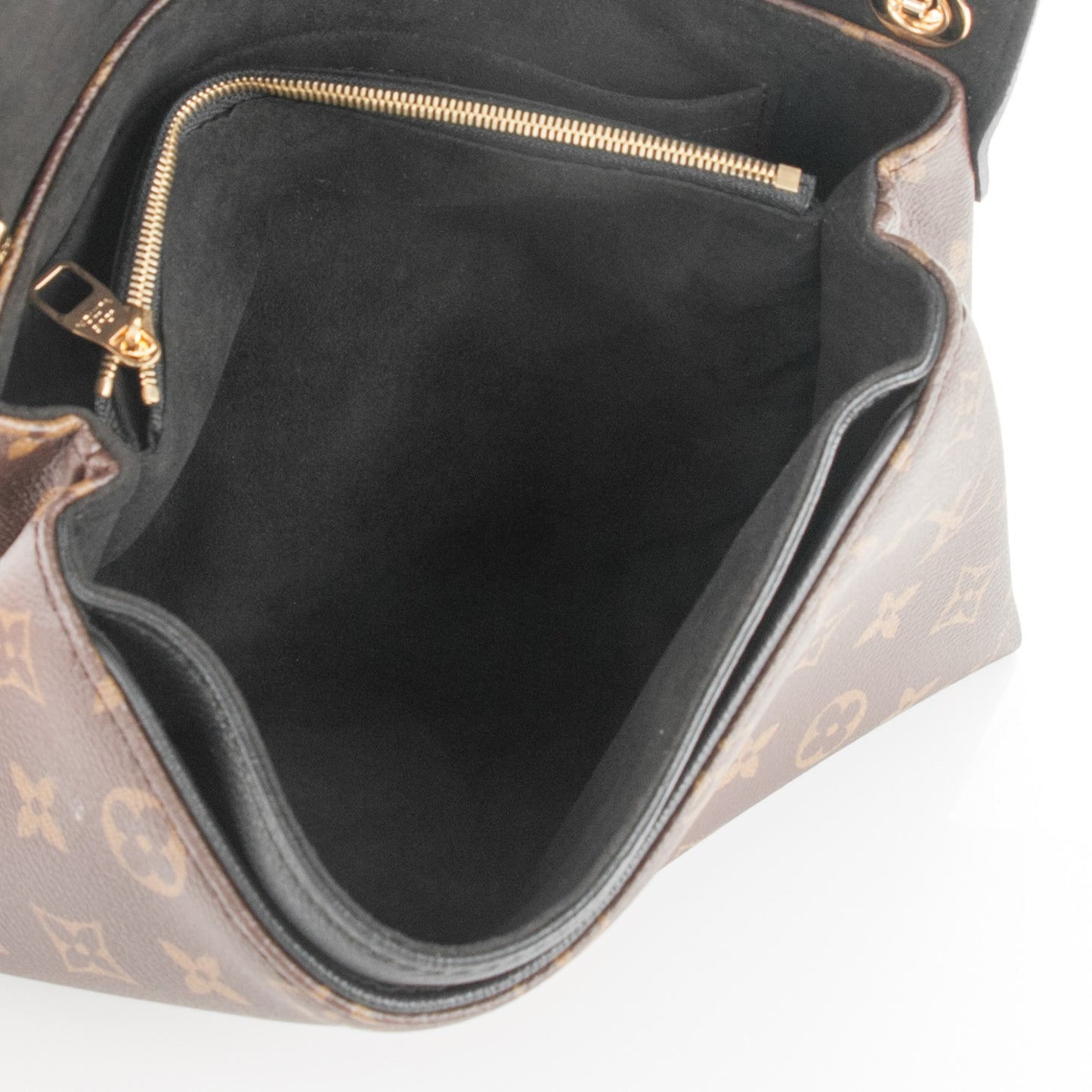 Monogram Pallas Chain Black
