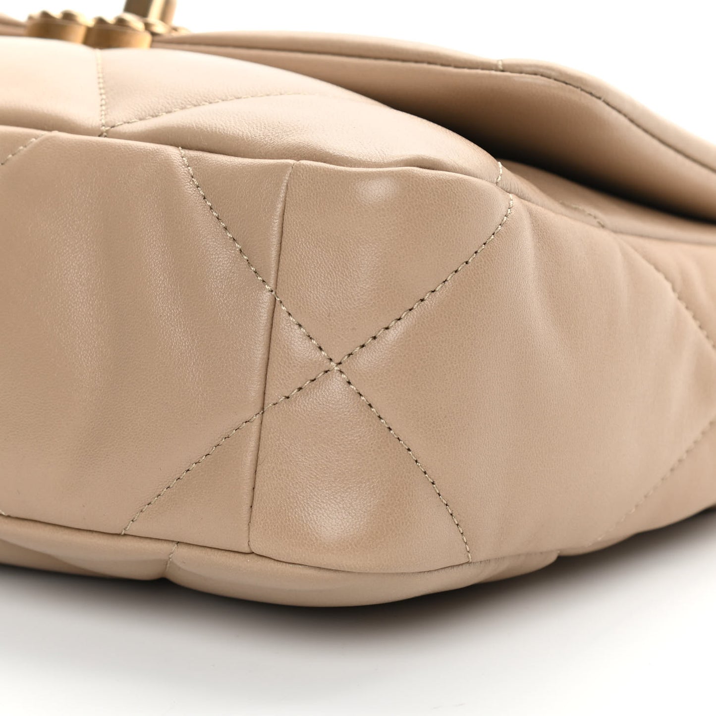 Lambskin Quilted Medium Chanel 19 Flap Dark Beige