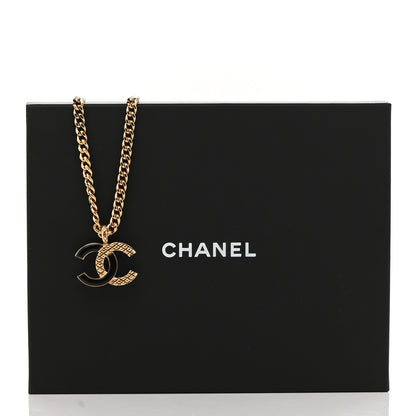 Chanel Metal Enamel Quilted CC Chain Necklace Pendant Gold Black 7 of 7
