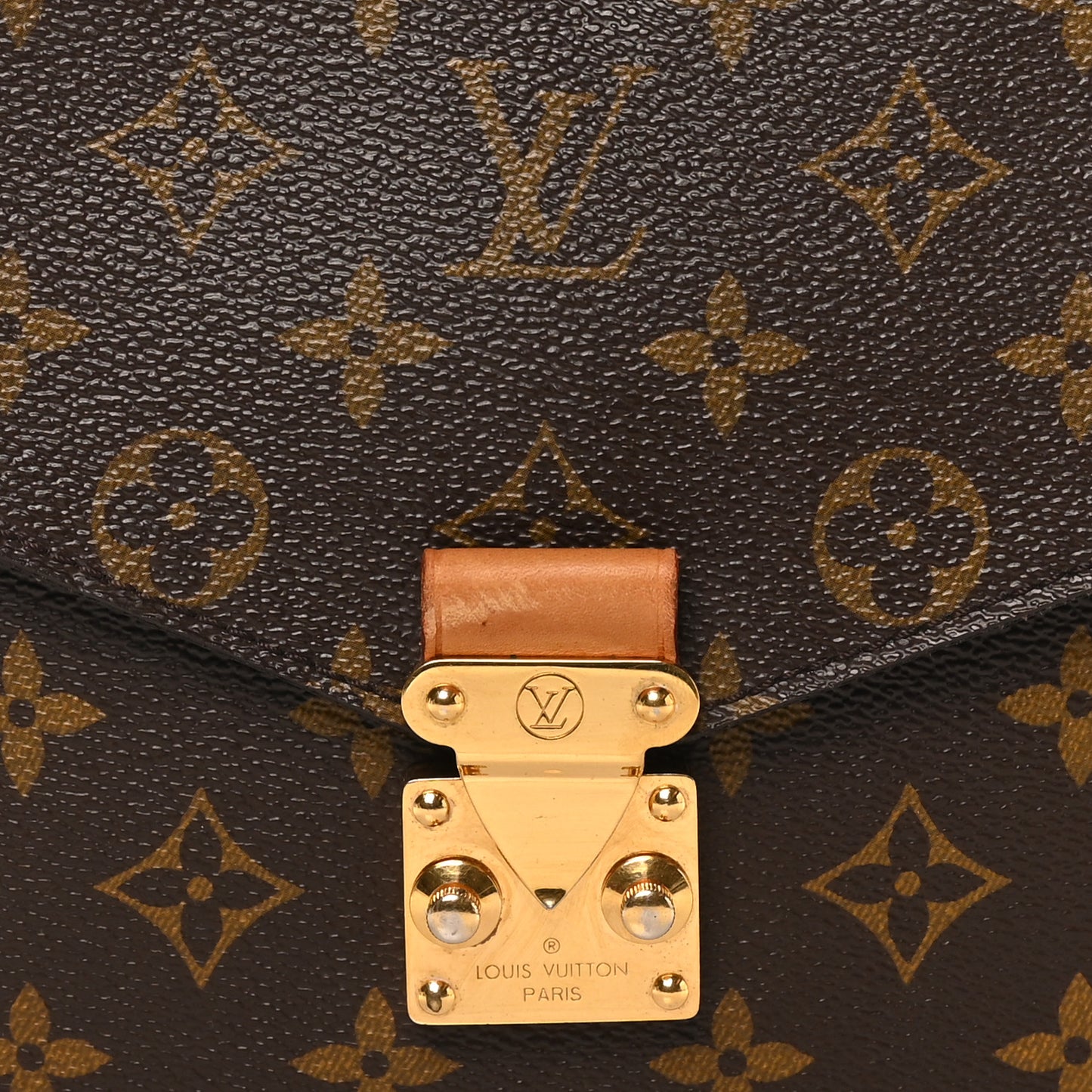 Monogram Pochette Metis