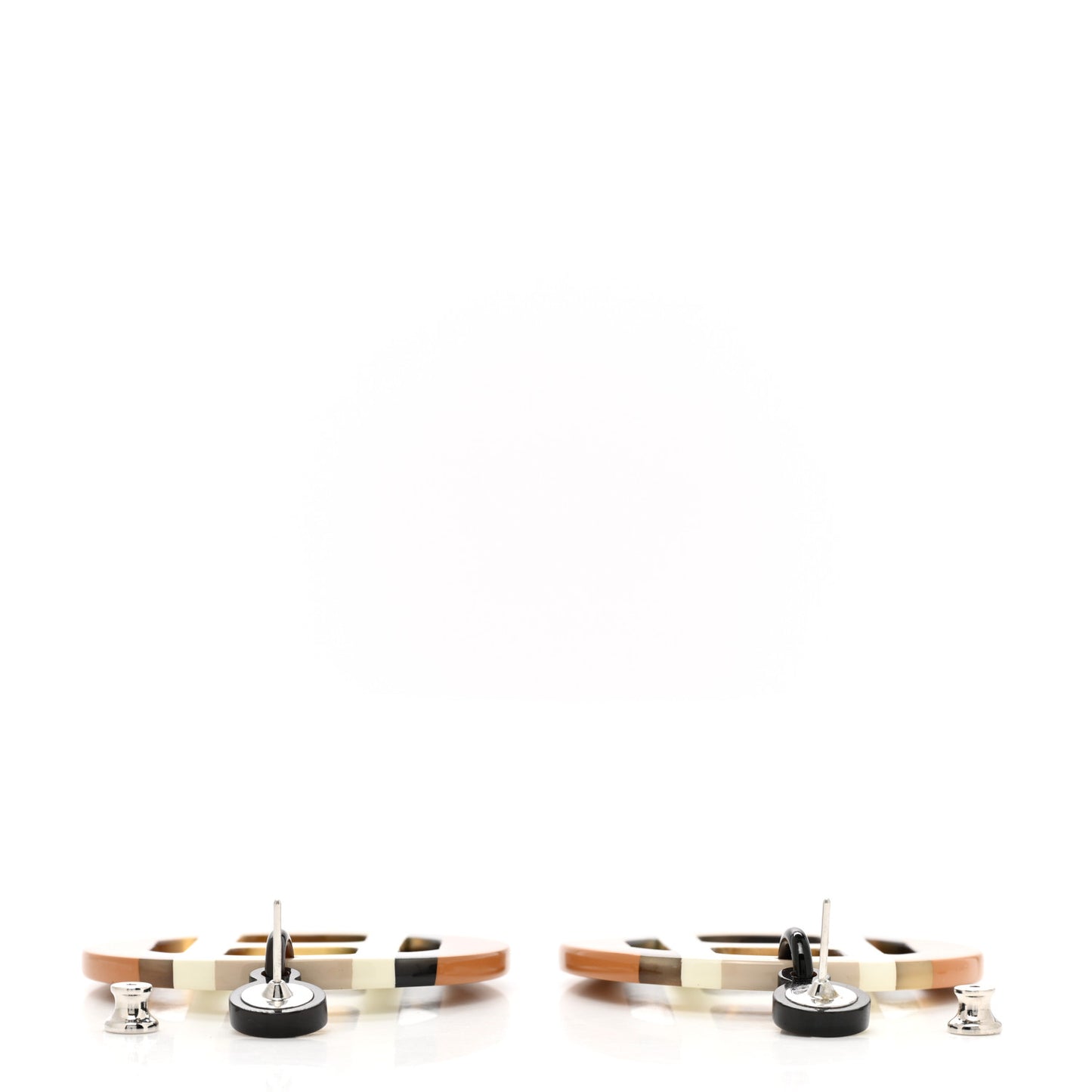 Lacquered Horn H Equipe Earrings Sable