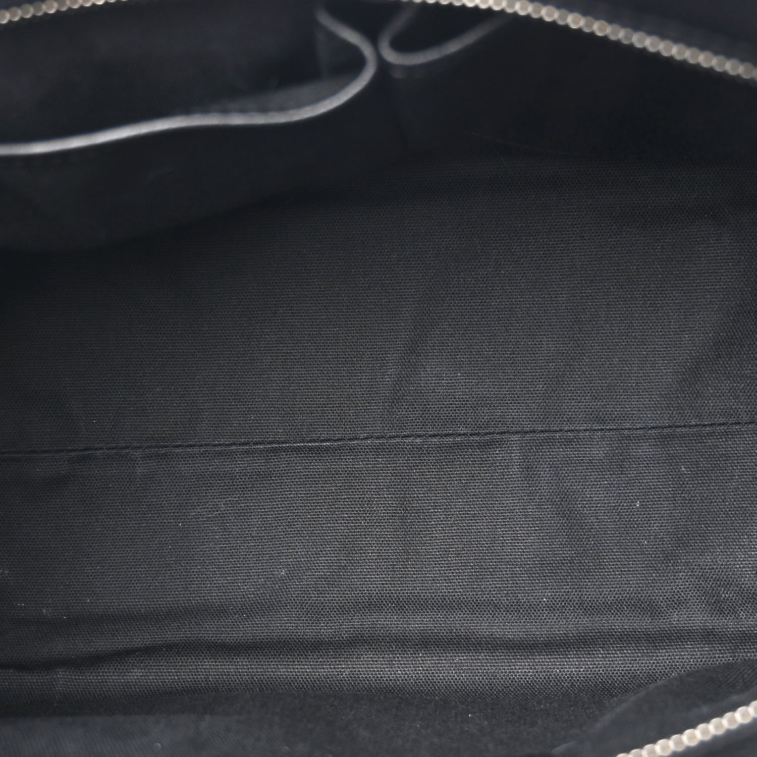 Alexander McQueen Pebbled Calfskin Small Skull Padlock Zip Around Tote Black 5 of 10