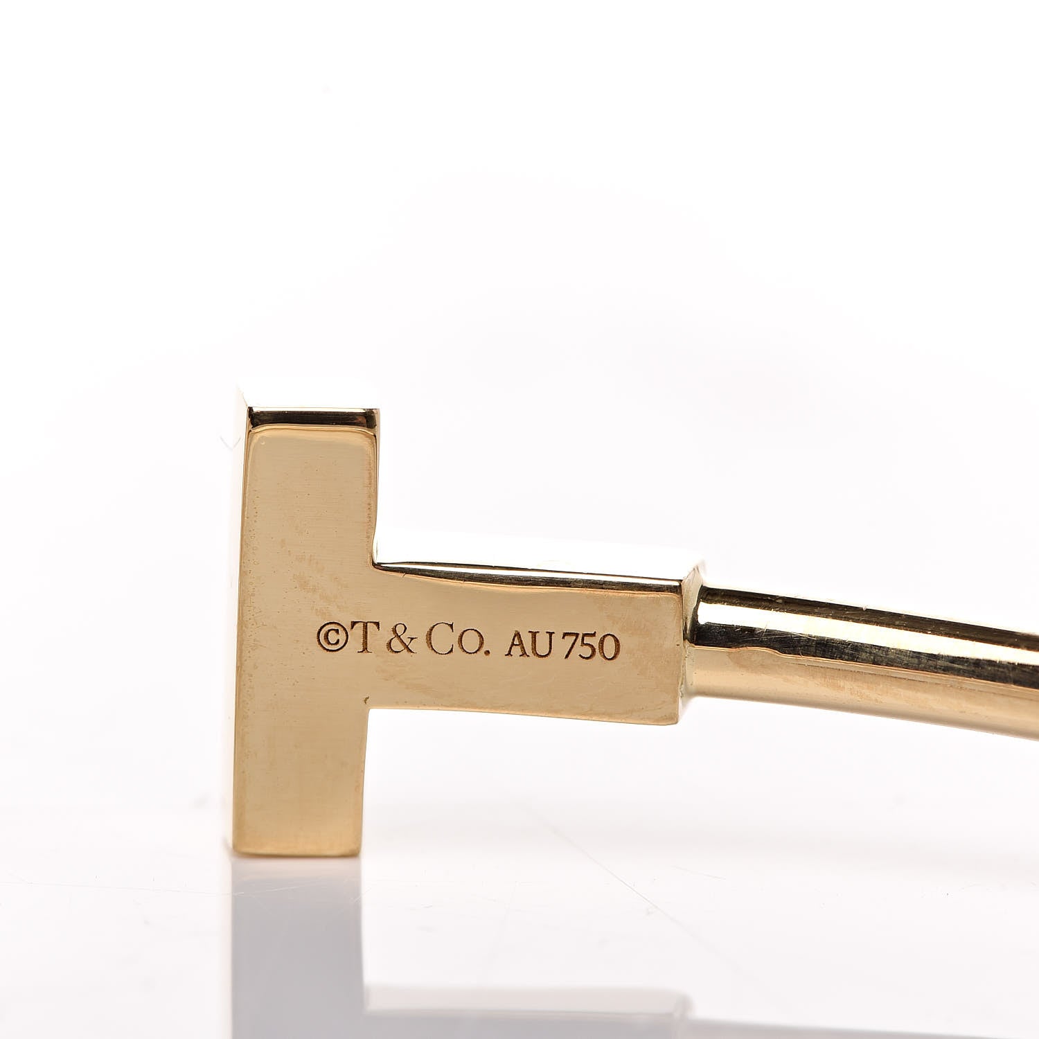 Tiffany 18K Yellow Gold T Wire Bracelet 4 of 4
