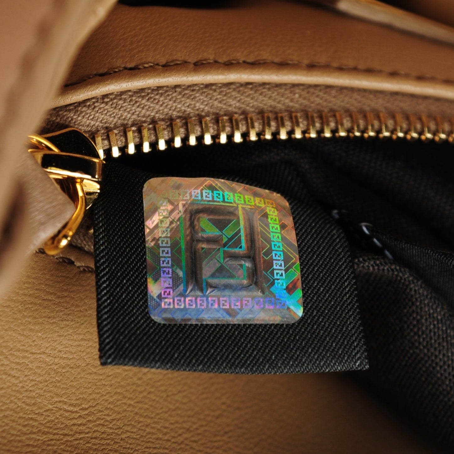 Nappa Mini Peekaboo Iconic Satchel Ratmusquet