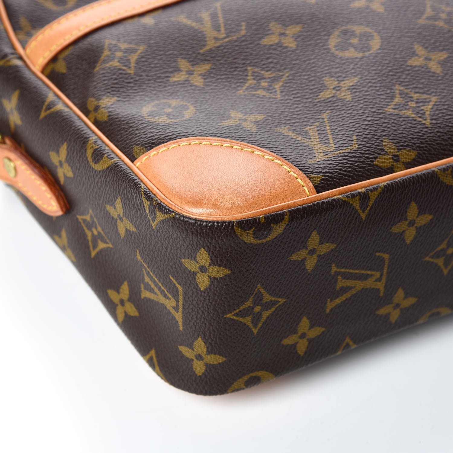 Louis Vuitton Monogram Trocadero 30 11 of 14