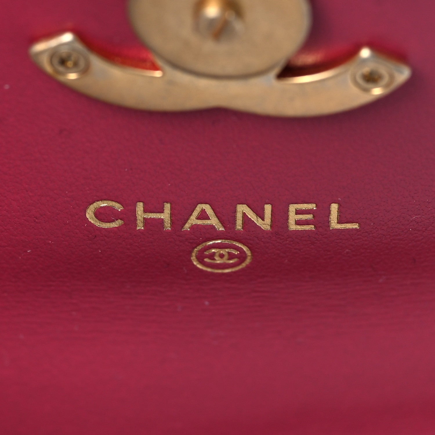 Chanel Lambskin Quilted Pearl Crush Clutch With Chain Fuchsia 5 of 8