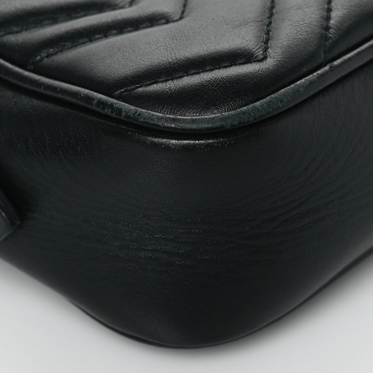 Calfskin Matelasse Mini GG Marmont Chain Shoulder Bag Black