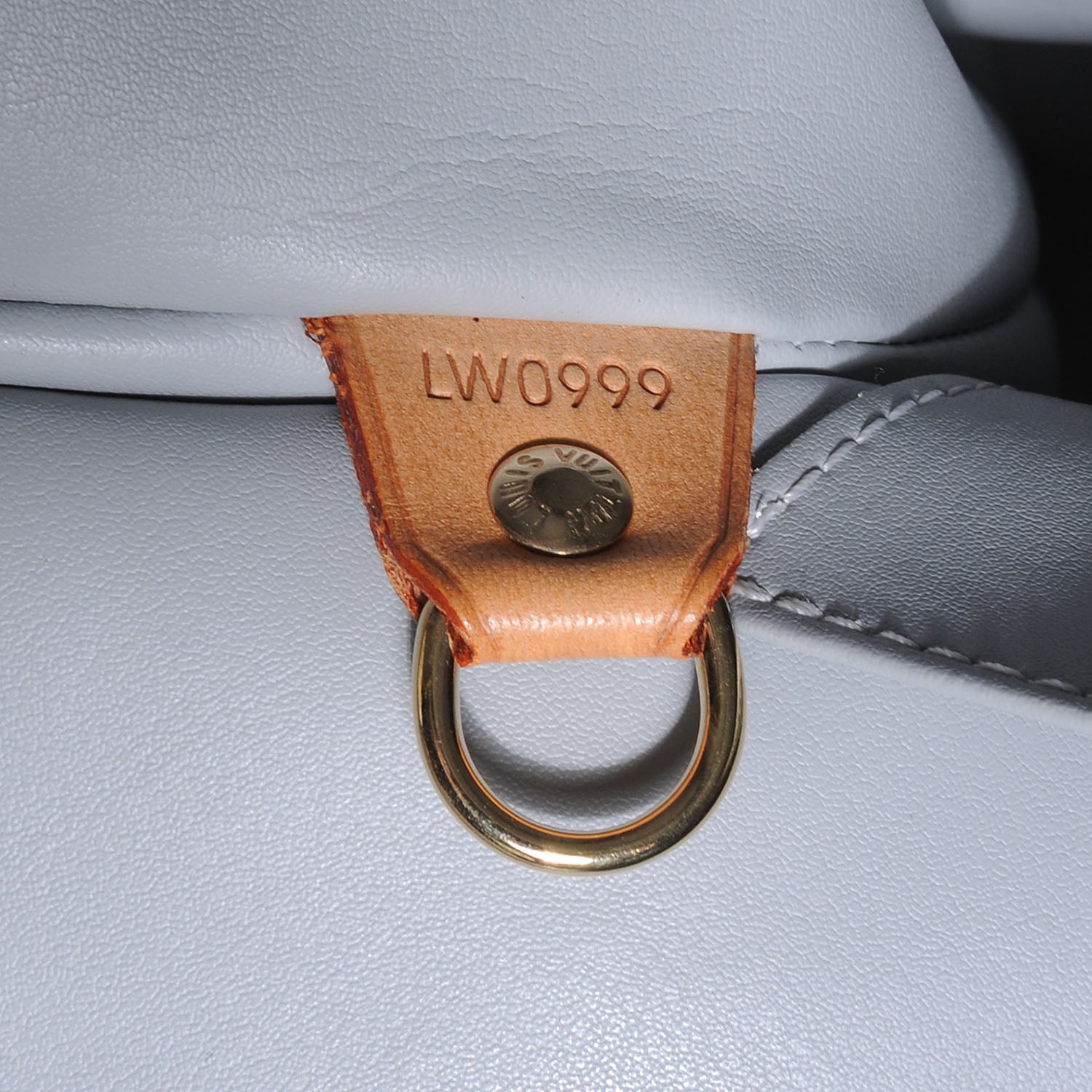 Louis Vuitton Vernis Houston Silver 7 of 7