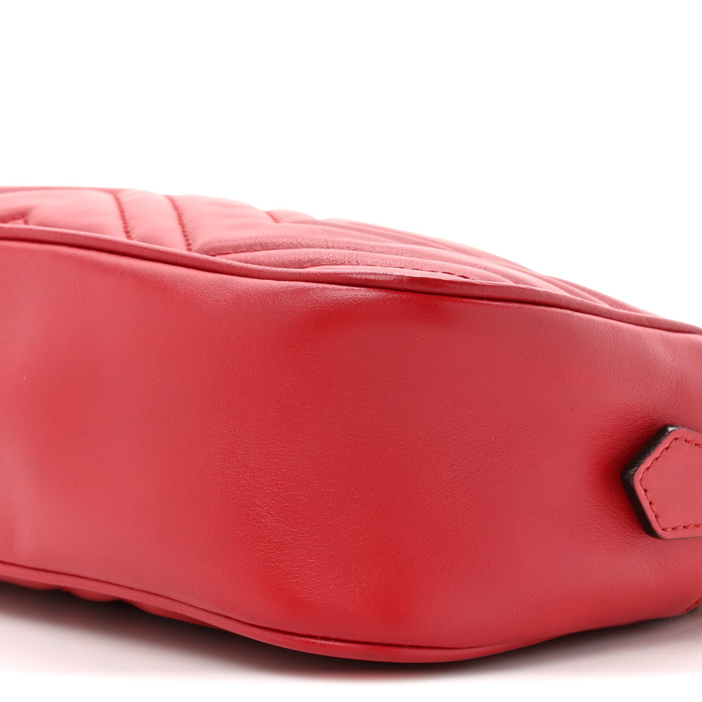 Calfskin Matelasse Small GG Marmont Chain Shoulder Bag Hibiscus Red