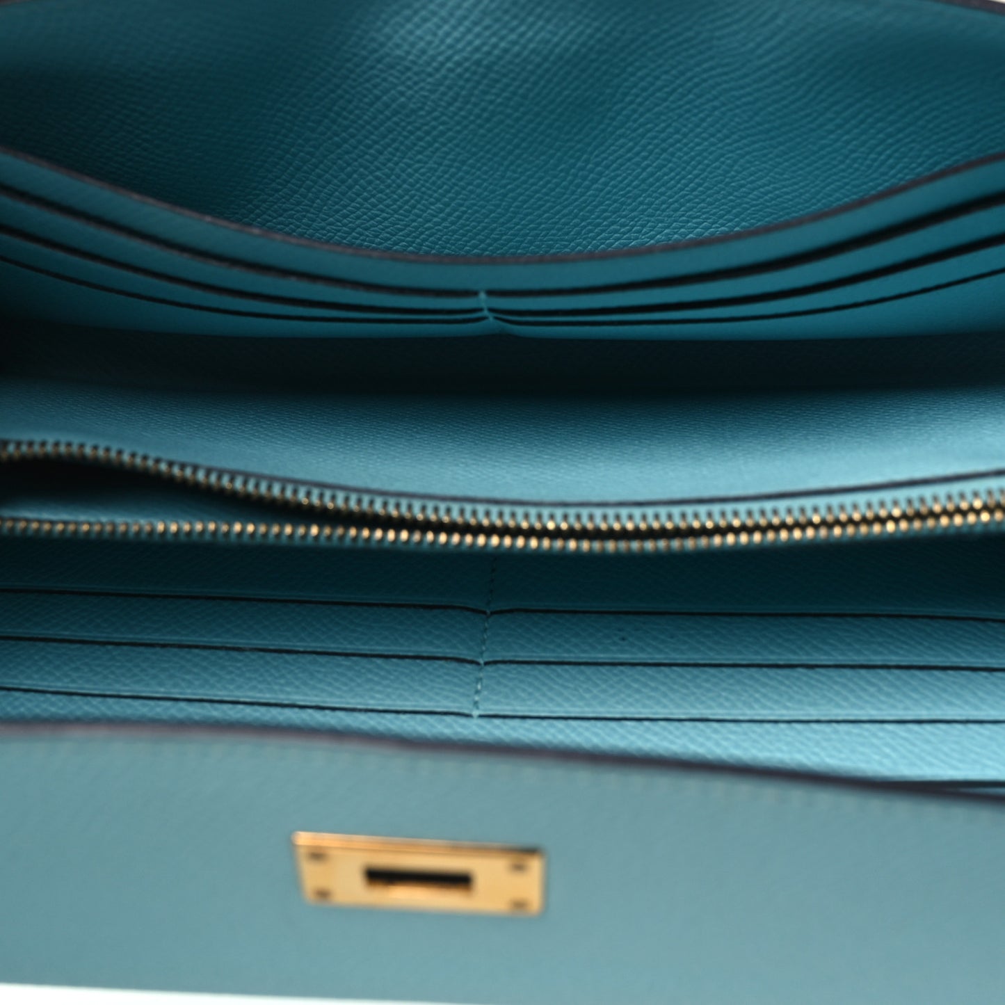 Epsom Kelly Longue Wallet Bleu Atoll