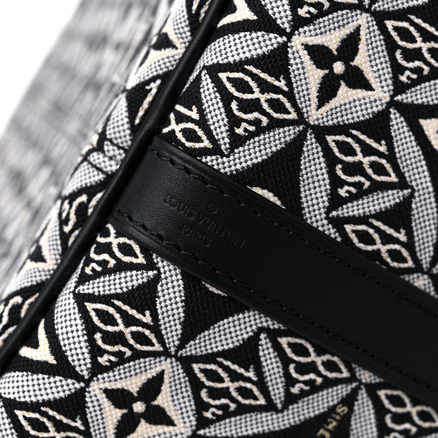 Jacquard Since 1854 Speedy Bandouliere 25 Black