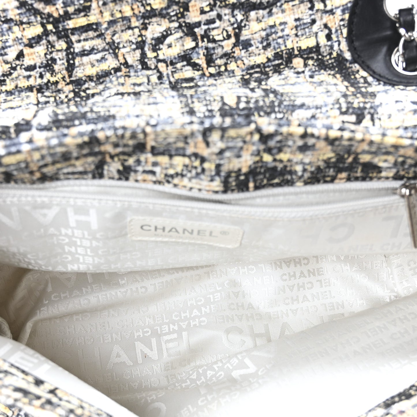 Tweed Flap Bag White Black Multicolor