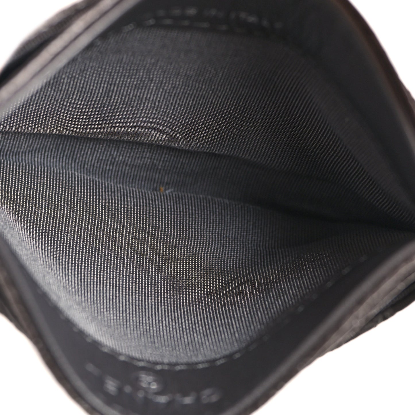 Metallic Calfskin Camellia Embossed Quilted Card Holder Grey