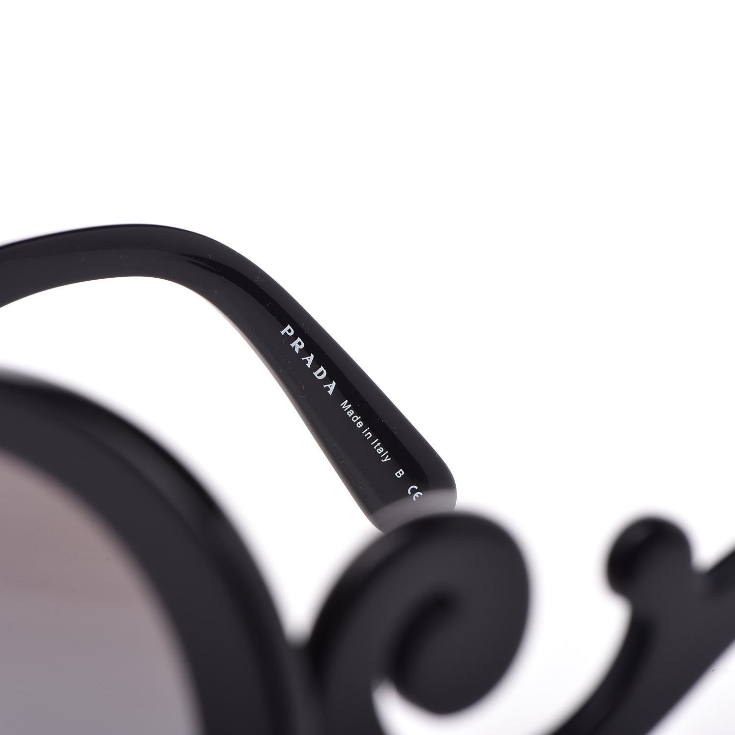 Baroque Sunglasses SPR 27N Black