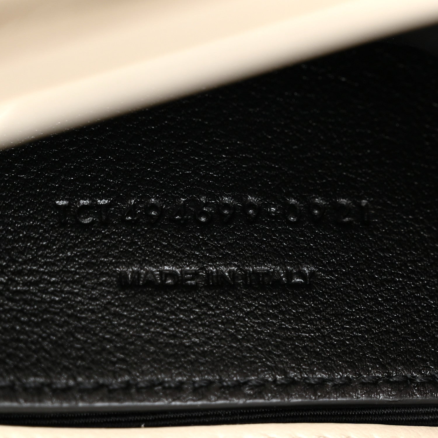 Saint Laurent Calfskin Y Quilted Monogram Small Loulou Chain Satchel Blanc Vintage 7 of 10