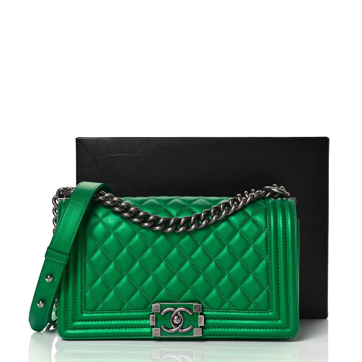 Metallic Calfskin Quilted Medium Boy Flap Green